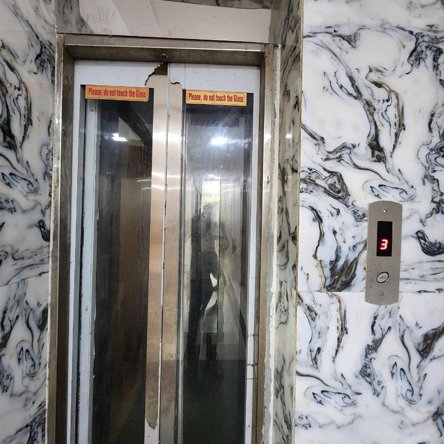 Hotel Royal Afghan 新德里 外观 照片
